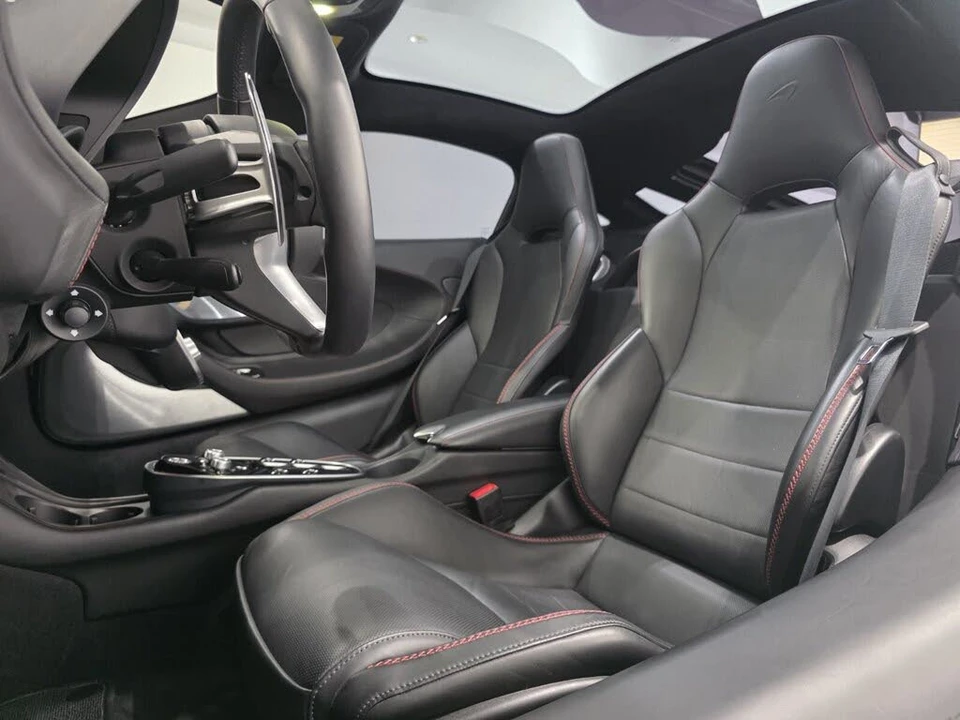 2023 McLaren GT - Image 8 of 26