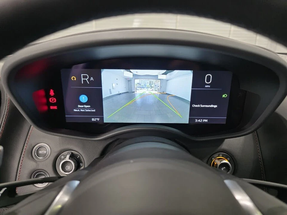 2023 McLaren GT - Image 12 of 26