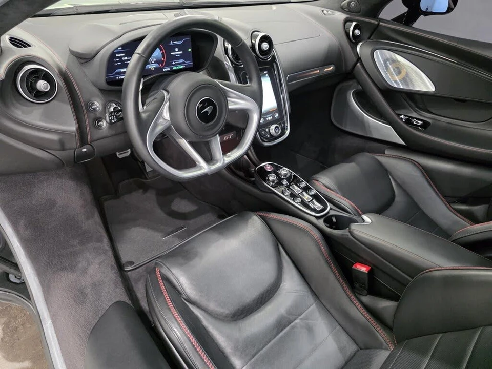 2023 McLaren GT - Image 7 of 26