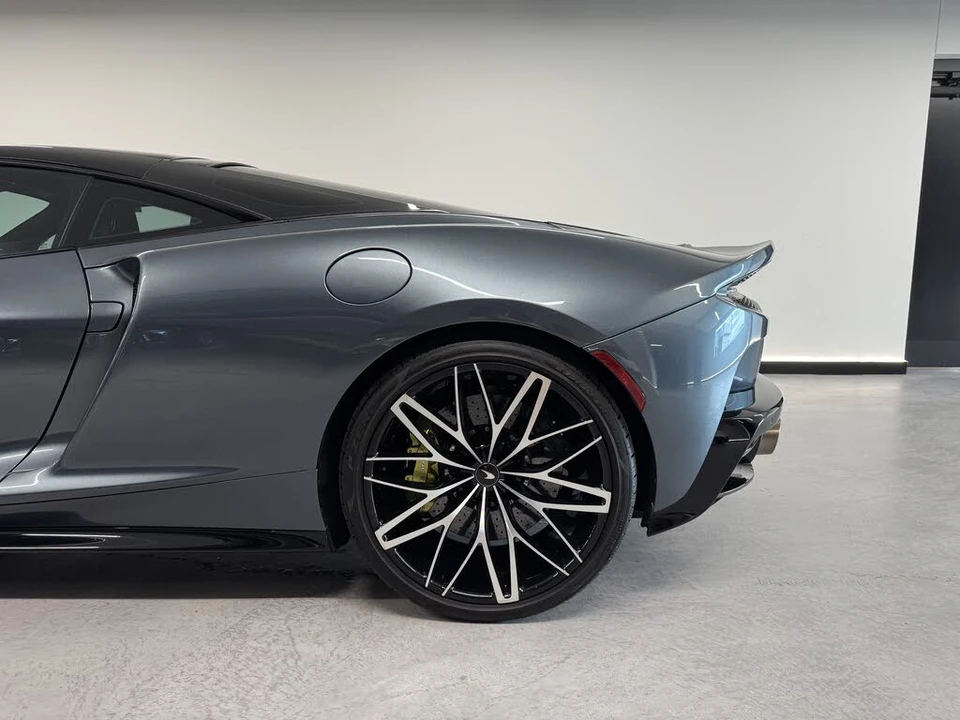 2023 McLaren GT - Image 8 of 16