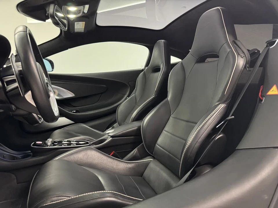 2023 McLaren GT - Image 12 of 16