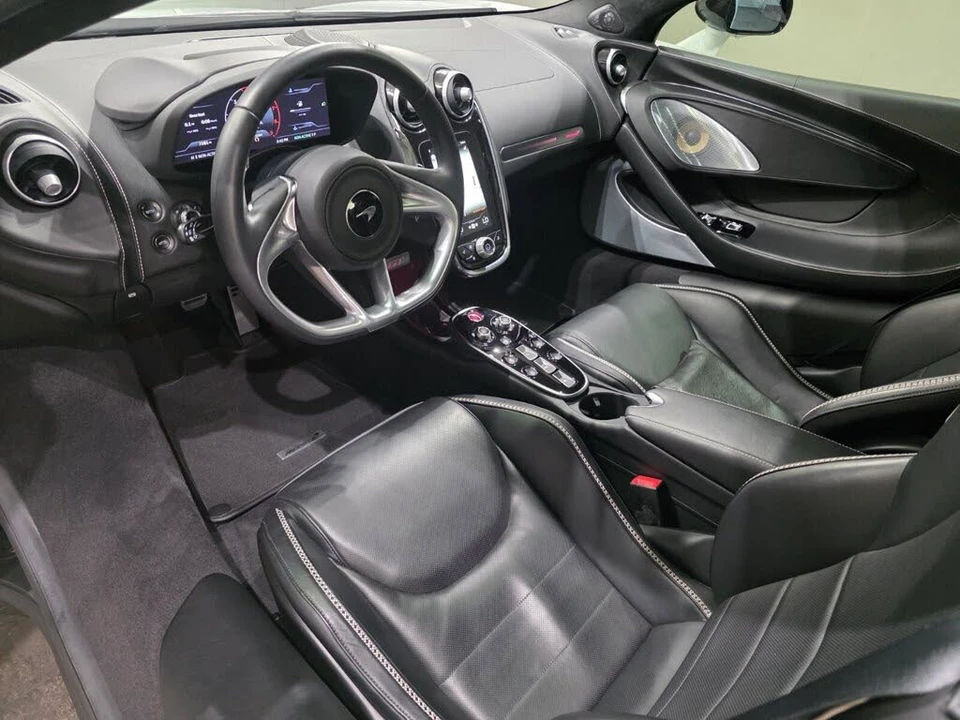 2023 McLaren GT - Image 7 of 24