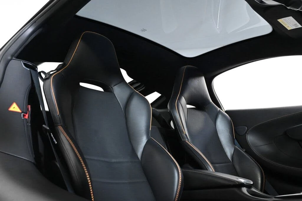 2023 McLaren GT - Image 17 of 26