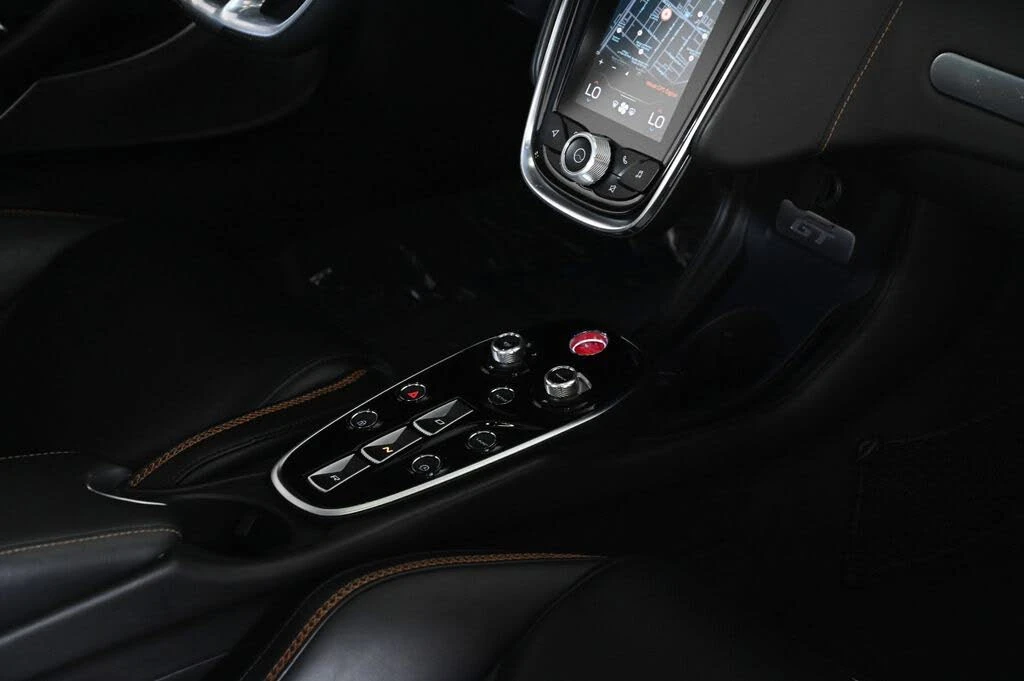 2023 McLaren GT - Image 19 of 26