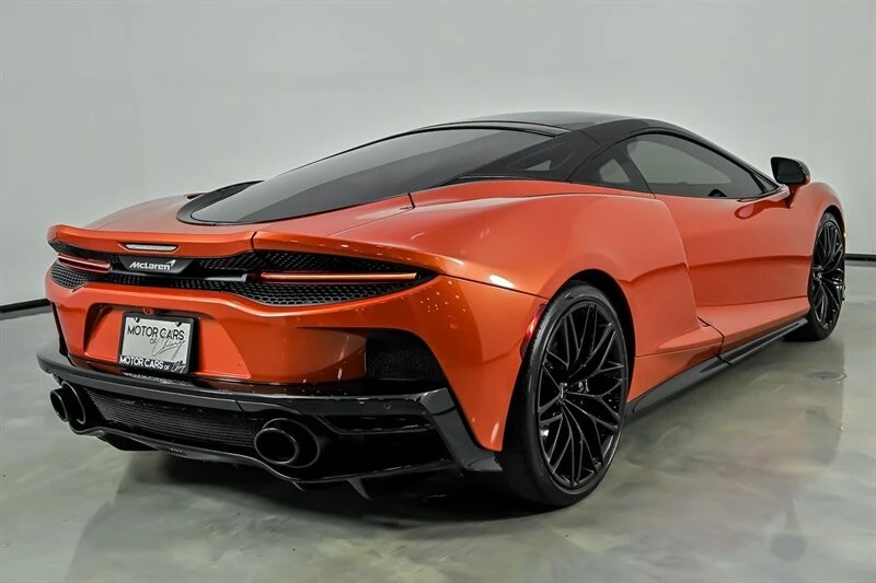 2023 McLaren GT - Image 10 of 31