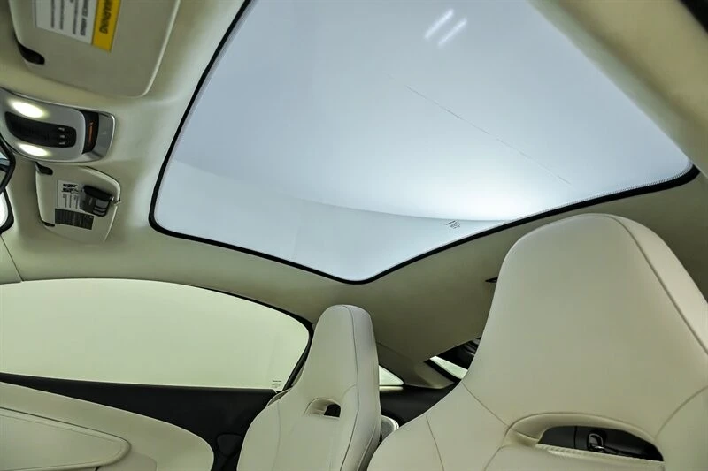2023 McLaren GT - Image 24 of 31