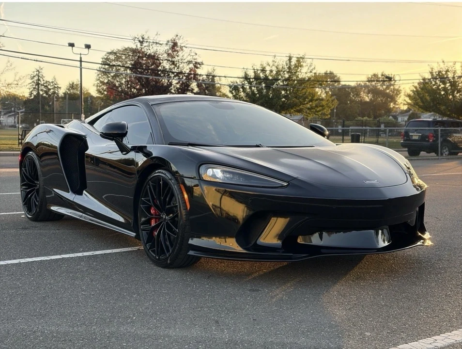 2023 McLaren GT - Image 9 of 27