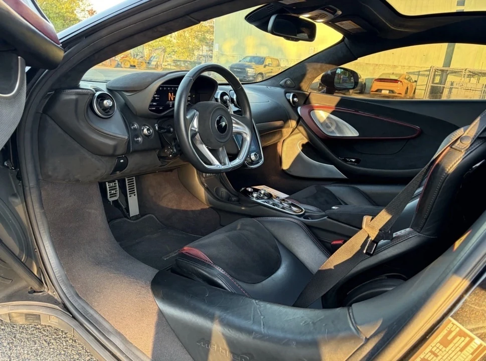 2023 McLaren GT - Image 20 of 28