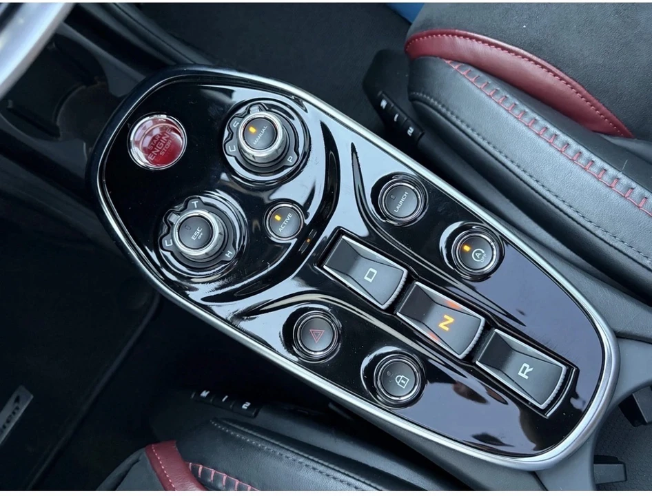 2023 McLaren GT - Image 26 of 28