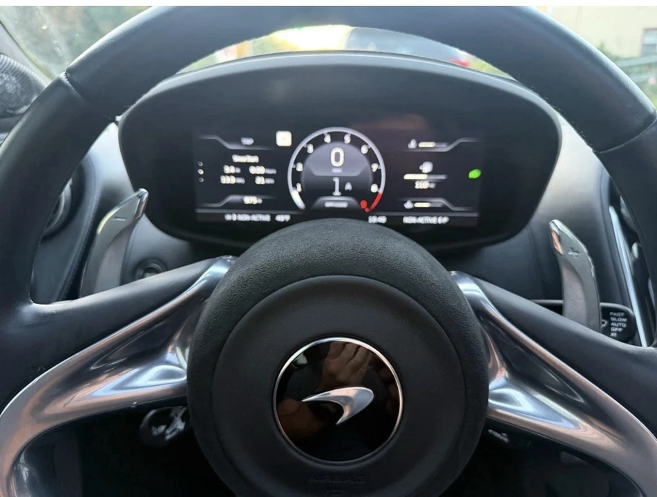2023 McLaren GT - Image 26 of 27