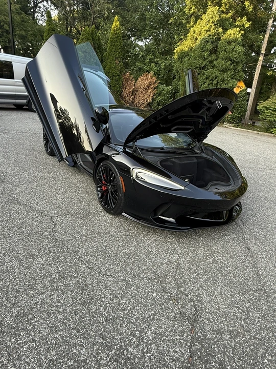 2023 McLaren GT - Image 16 of 25