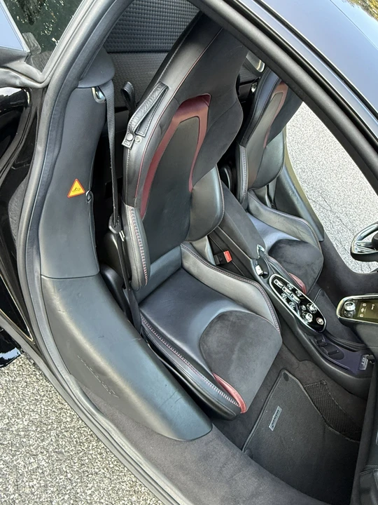 2023 McLaren GT - Image 24 of 25