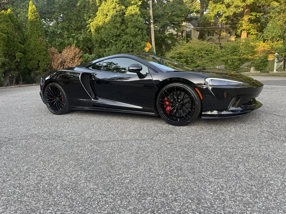 2023 McLaren GT - Image 7 of 25