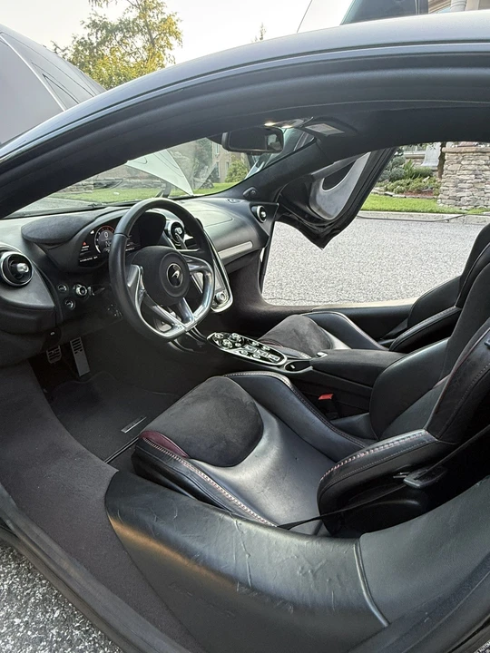 2023 McLaren GT - Image 15 of 25