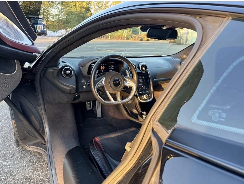 2023 McLaren GT - Image 23 of 27
