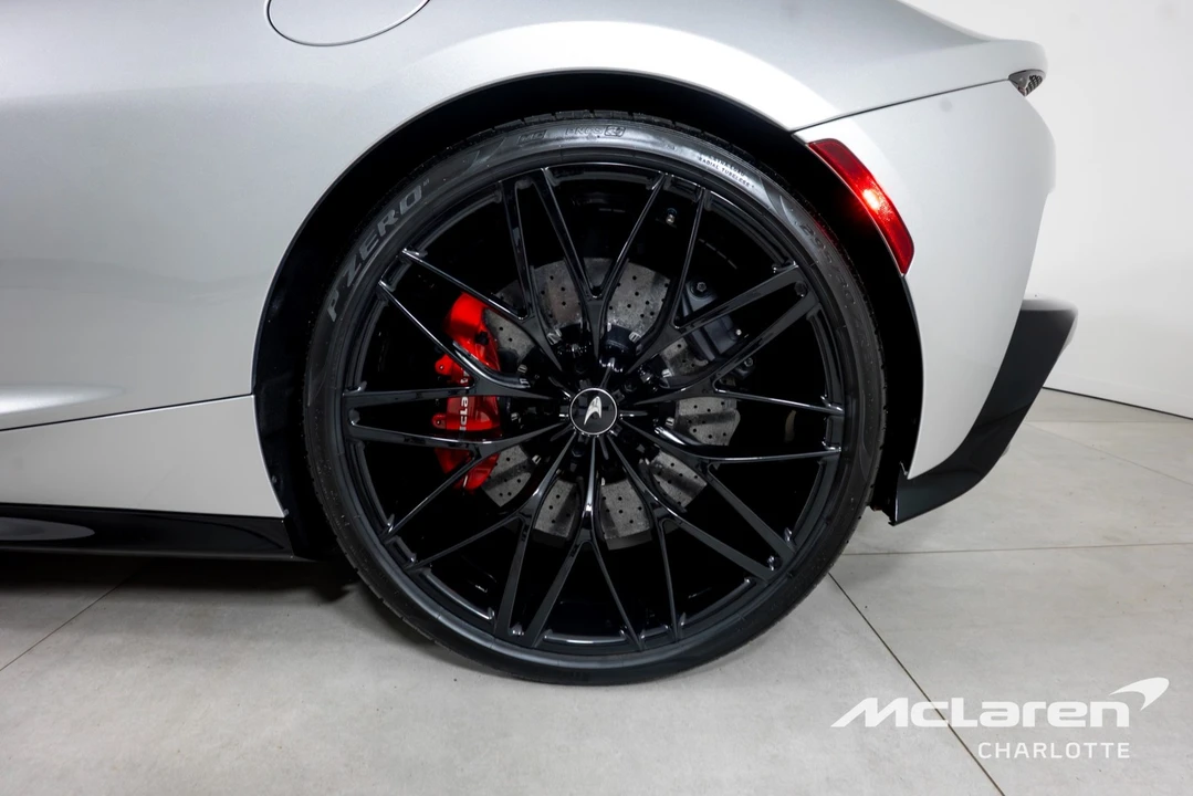 2023 McLaren GT - Image 27 of 29