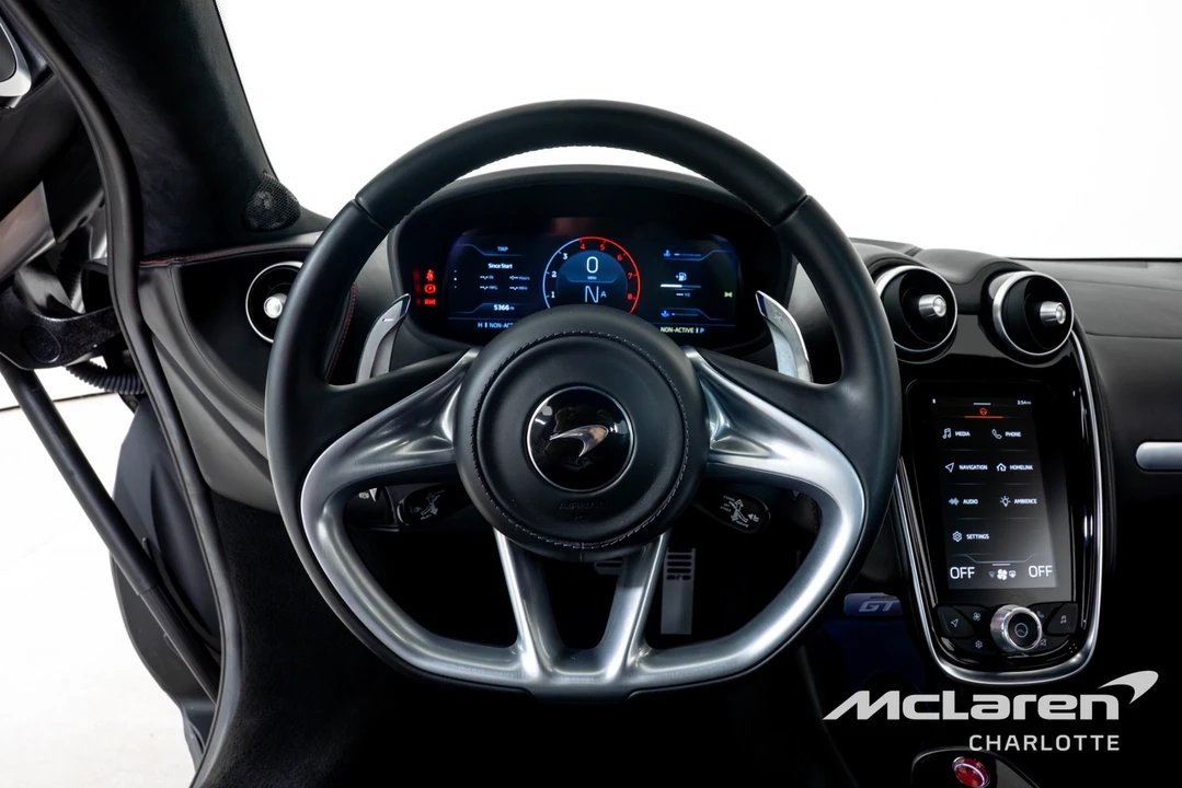 2023 McLaren GT - Image 14 of 29