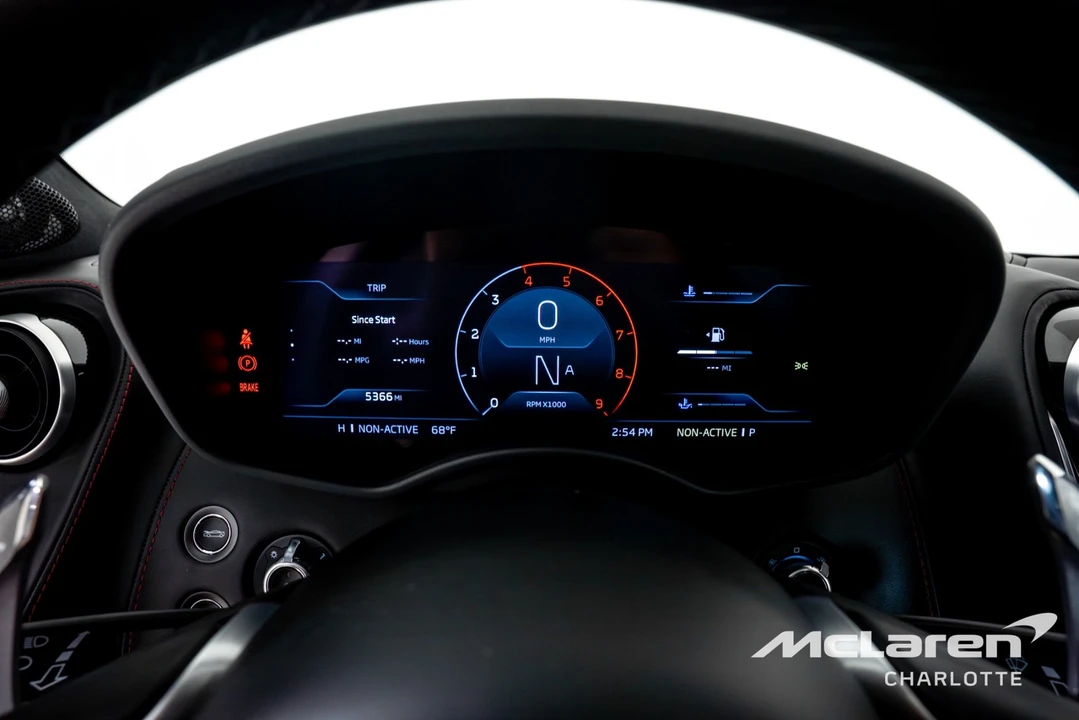 2023 McLaren GT - Image 13 of 29