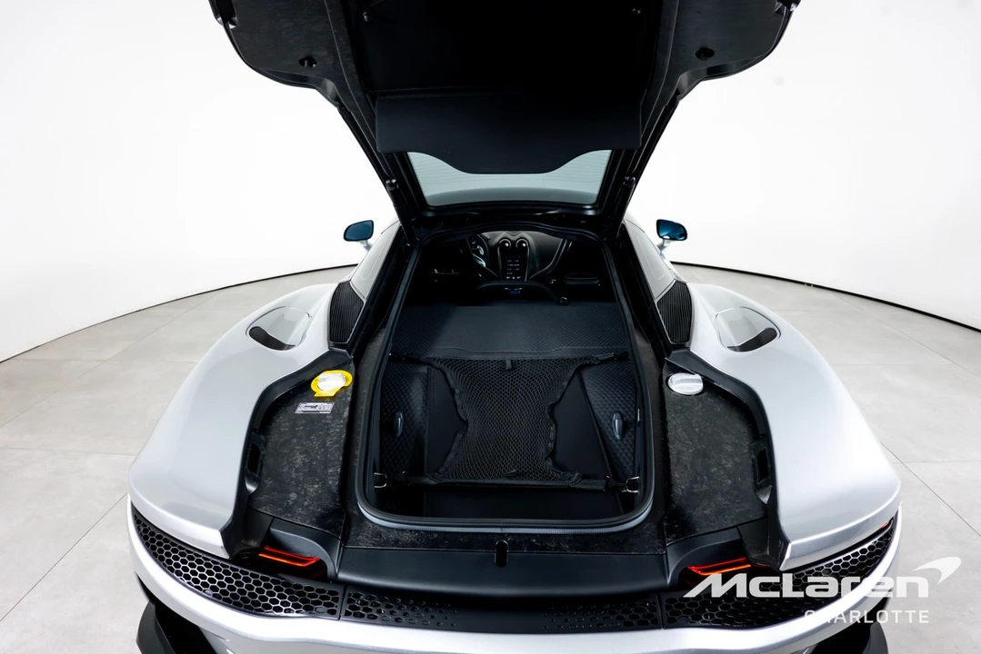 2023 McLaren GT - Image 22 of 29