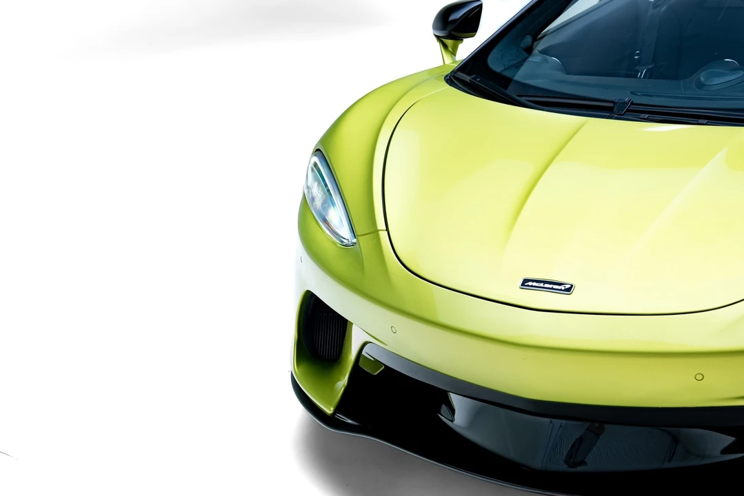 2023 McLaren GT - Image 12 of 31