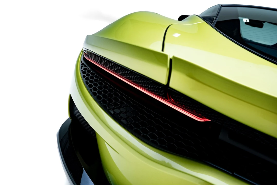 2023 McLaren GT - Image 28 of 31