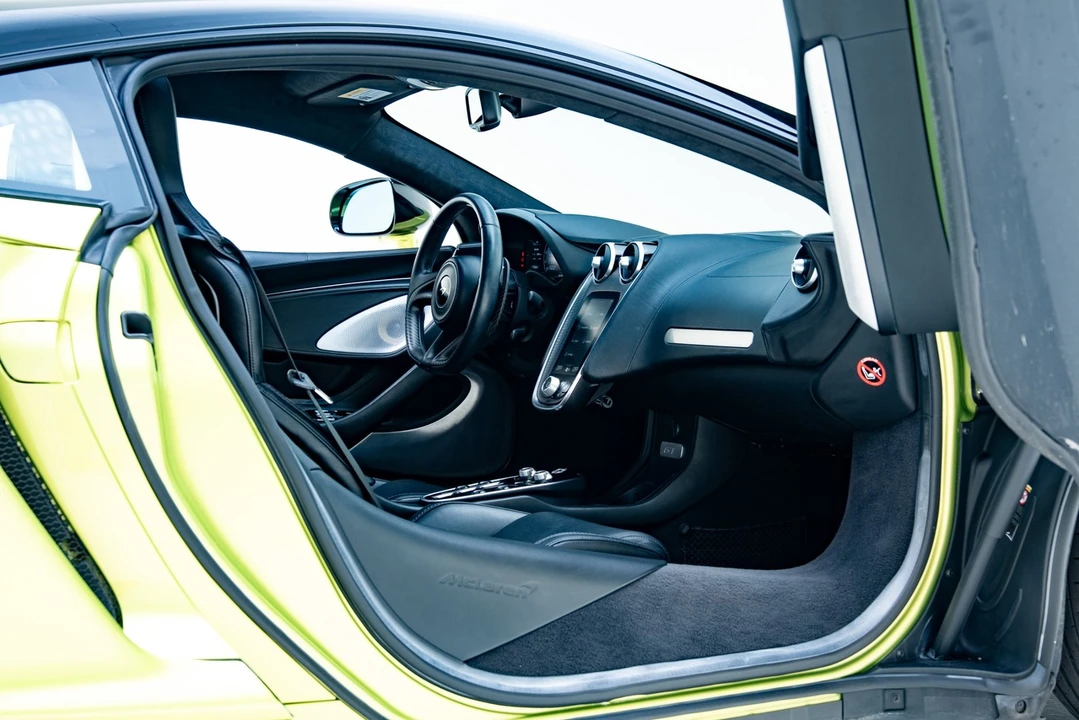 2023 McLaren GT - Image 31 of 31