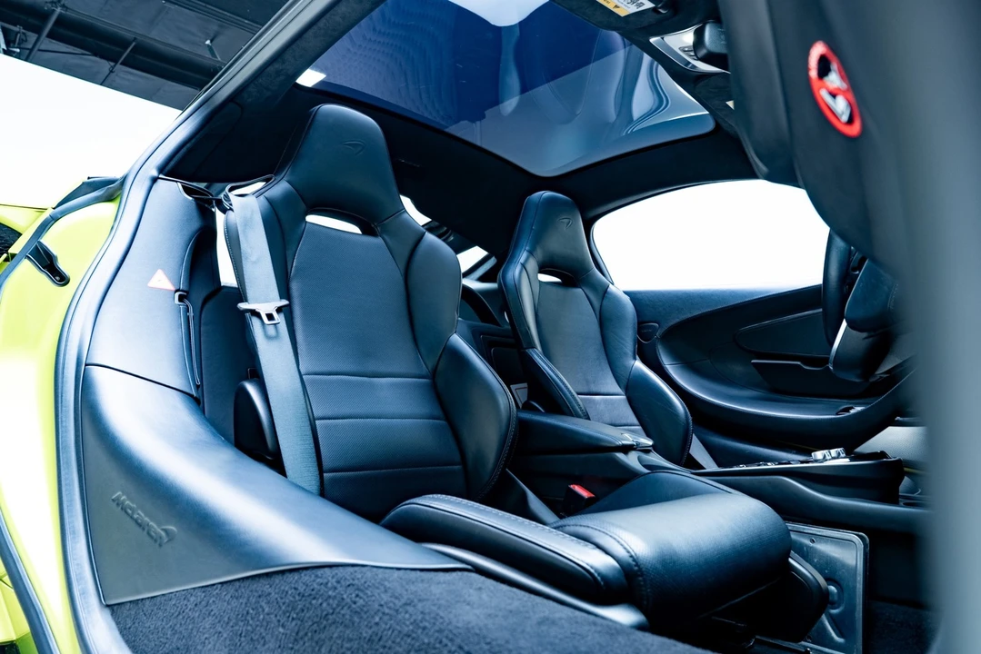 2023 McLaren GT - Image 18 of 31