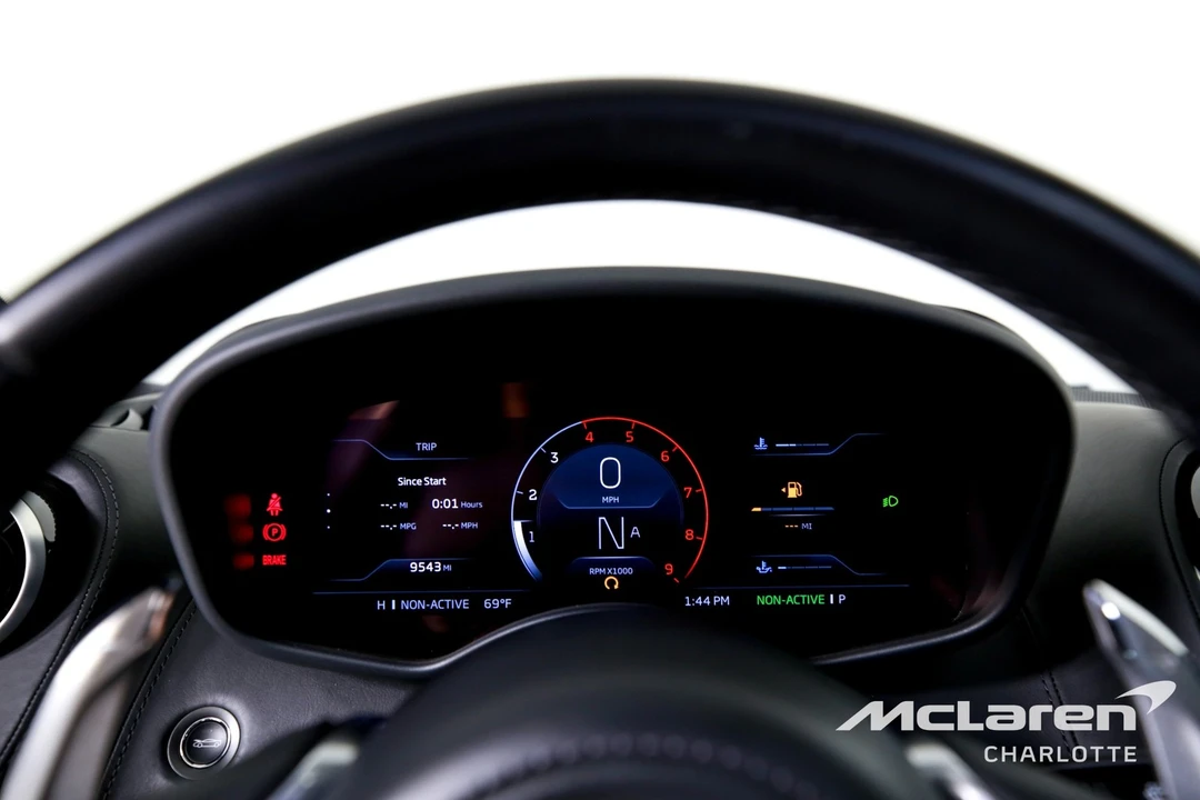 2023 McLaren GT - Image 14 of 30