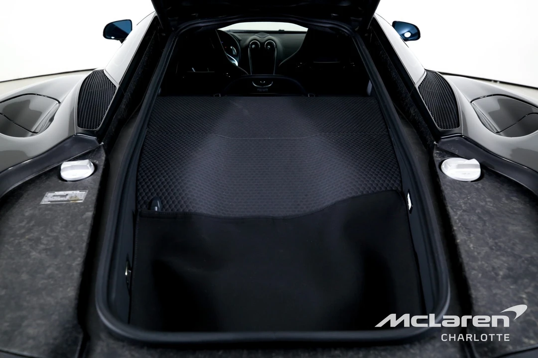 2023 McLaren GT - Image 23 of 30