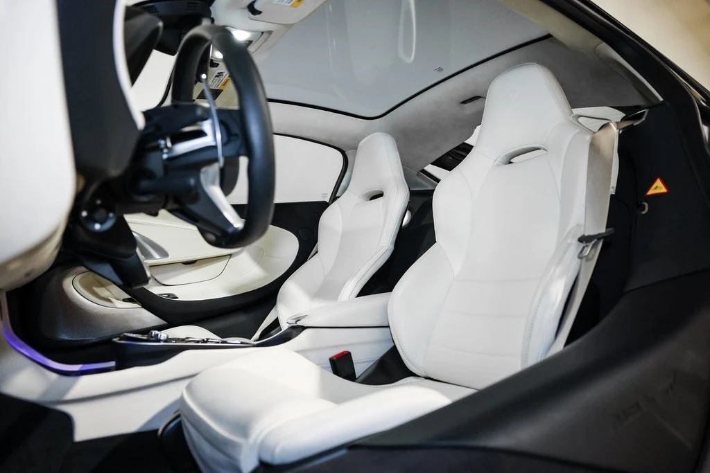 2023 McLaren GT - Image 5 of 9