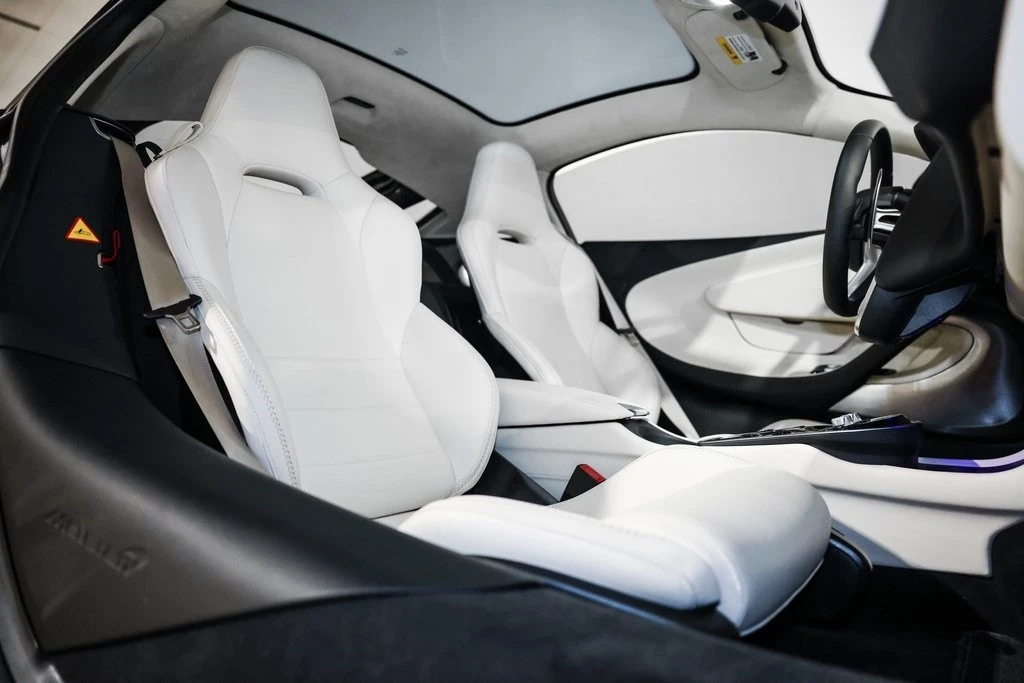 2023 McLaren GT - Image 3 of 9