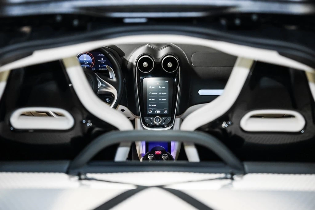 2023 McLaren GT - Image 9 of 9