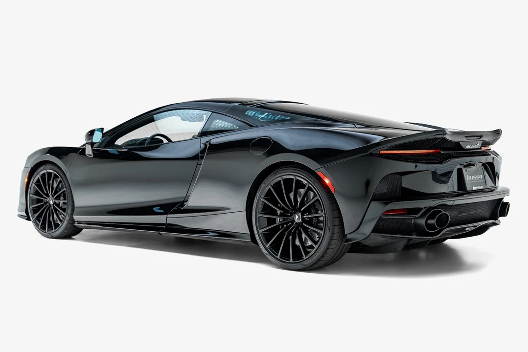 2023 McLaren GT - Image 7 of 31