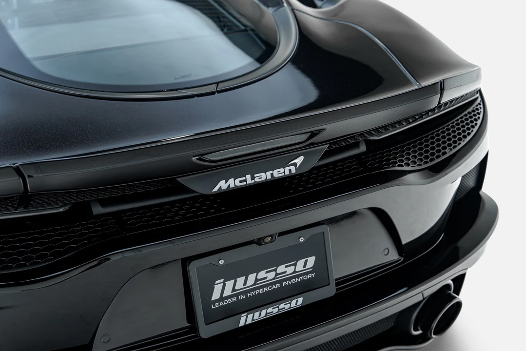2023 McLaren GT - Image 27 of 31
