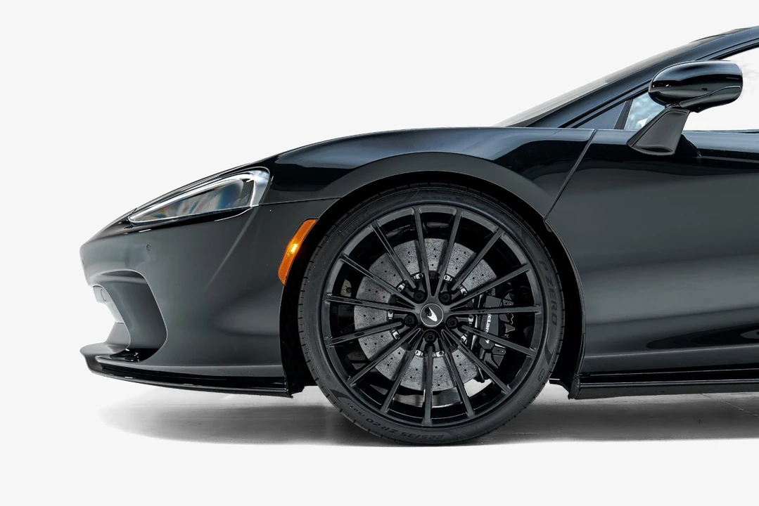 2023 McLaren GT - Image 18 of 31
