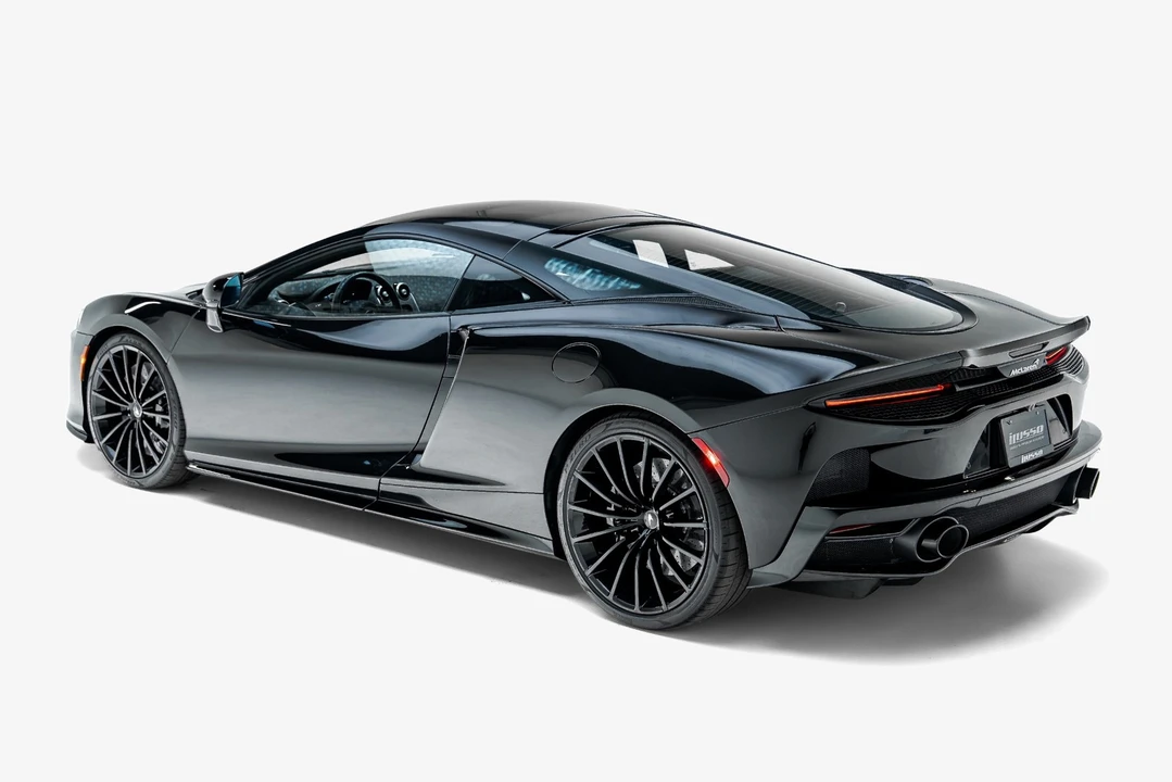 2023 McLaren GT - Image 14 of 31