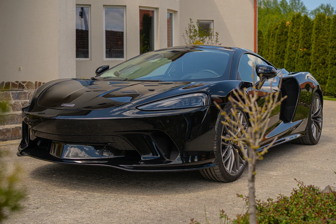 2023 McLaren GT - Image 8 of 31