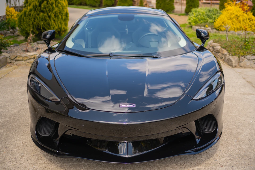 2023 McLaren GT - Image 9 of 31