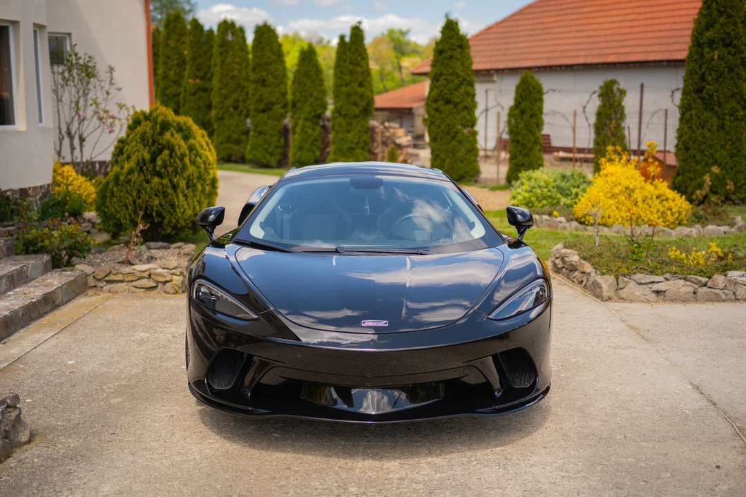 2023 McLaren GT - Image 10 of 31