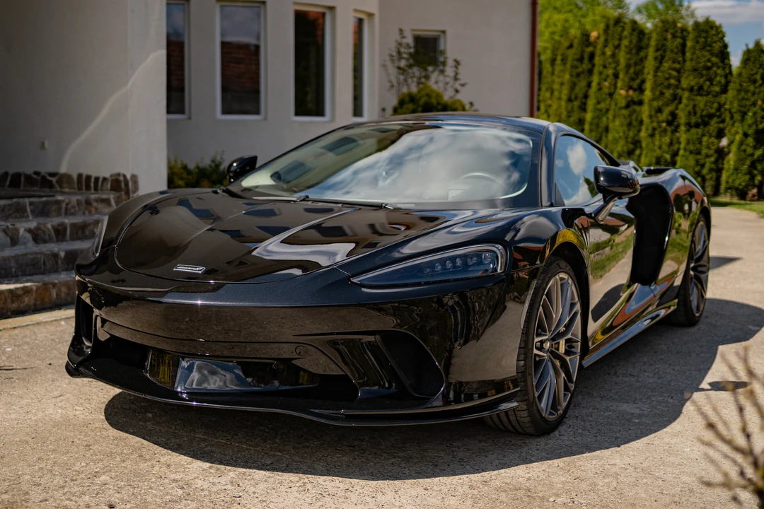 2023 McLaren GT - Image 17 of 31