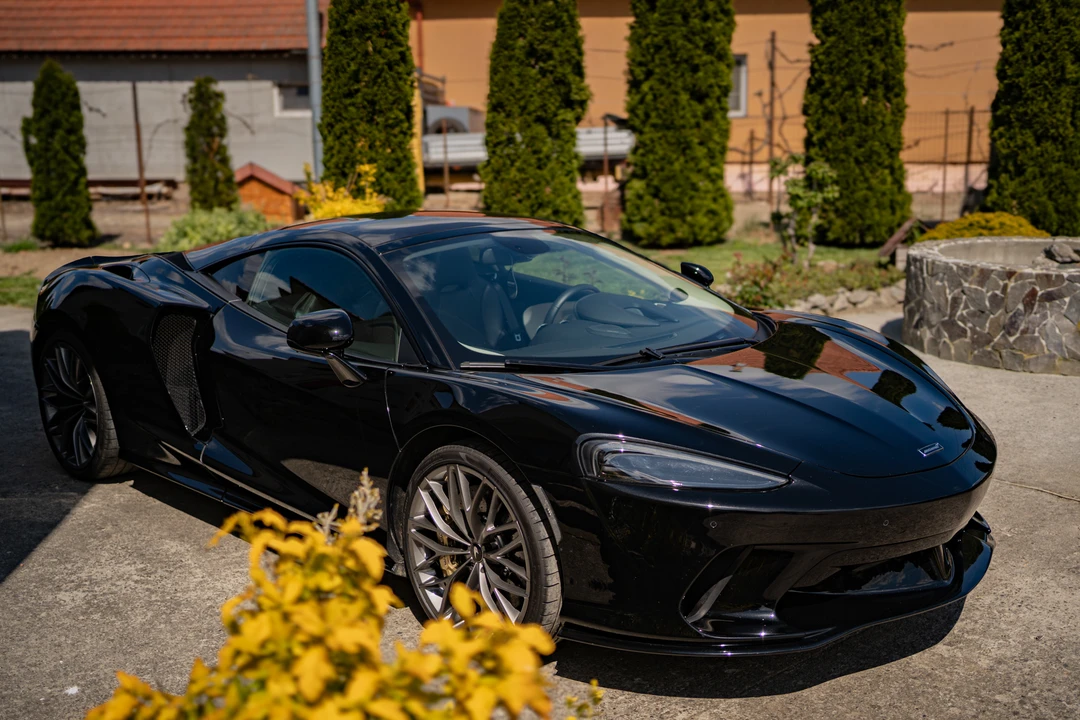 2023 McLaren GT - Image 18 of 31
