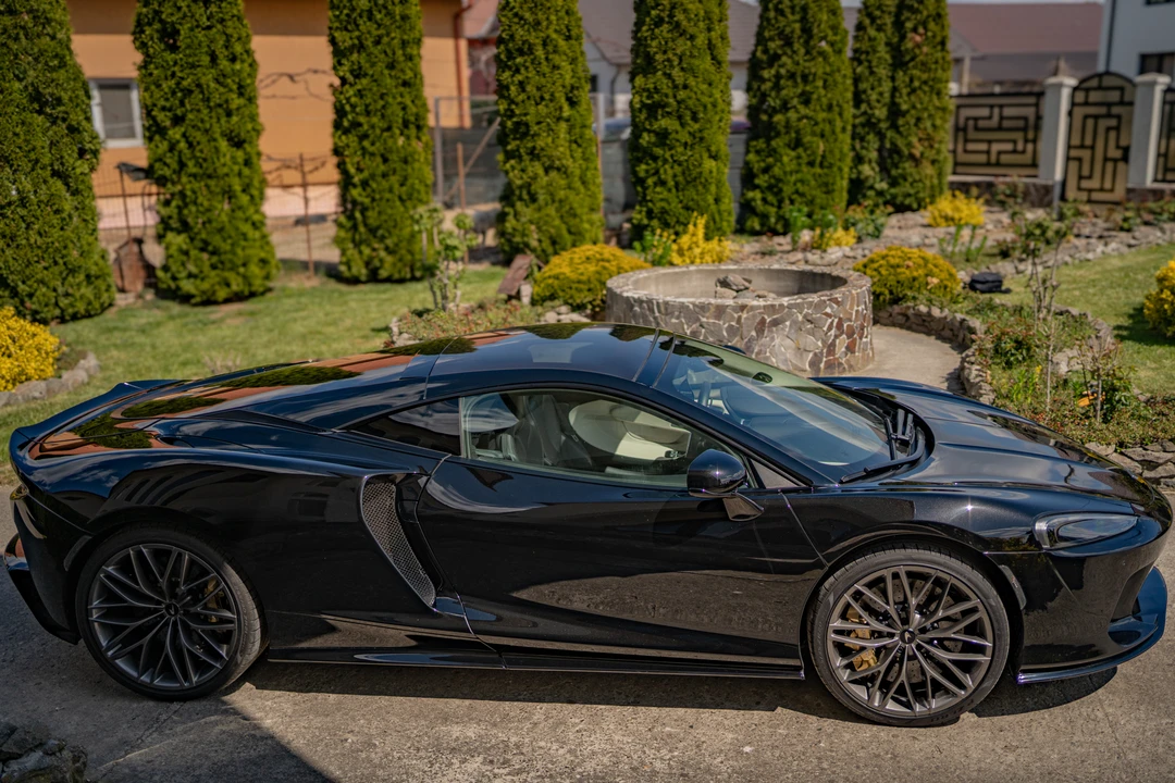 2023 McLaren GT - Image 20 of 31