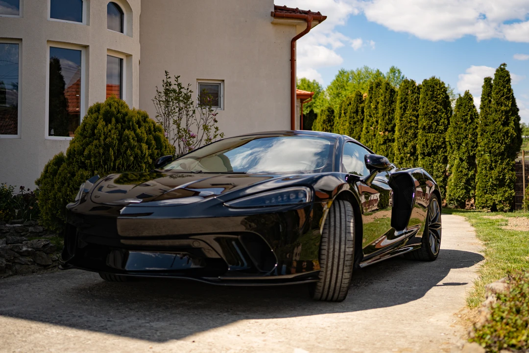 2023 McLaren GT - Image 24 of 31