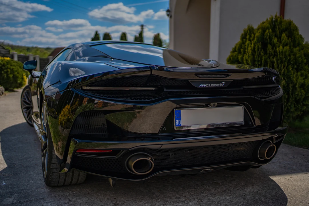2023 McLaren GT - Image 28 of 31