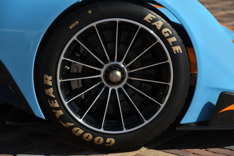 2023 McLaren Solus GT - Image 23 of 31