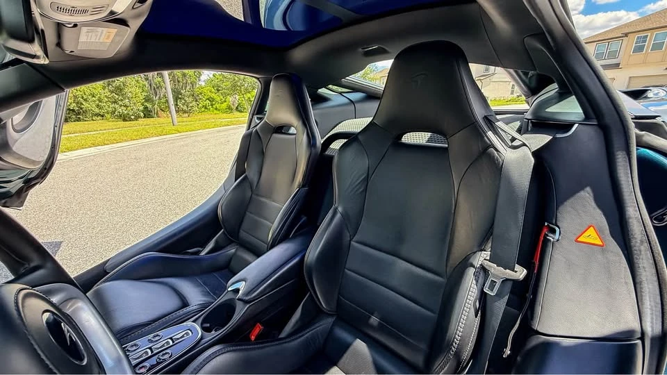 2023 McLaren 570GT - Image 13 of 20