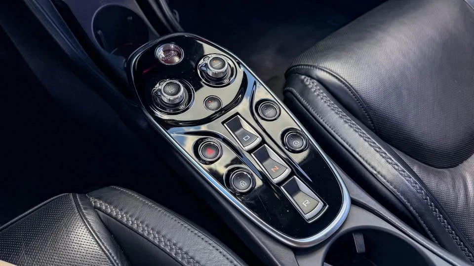 2023 McLaren 570GT - Image 20 of 20