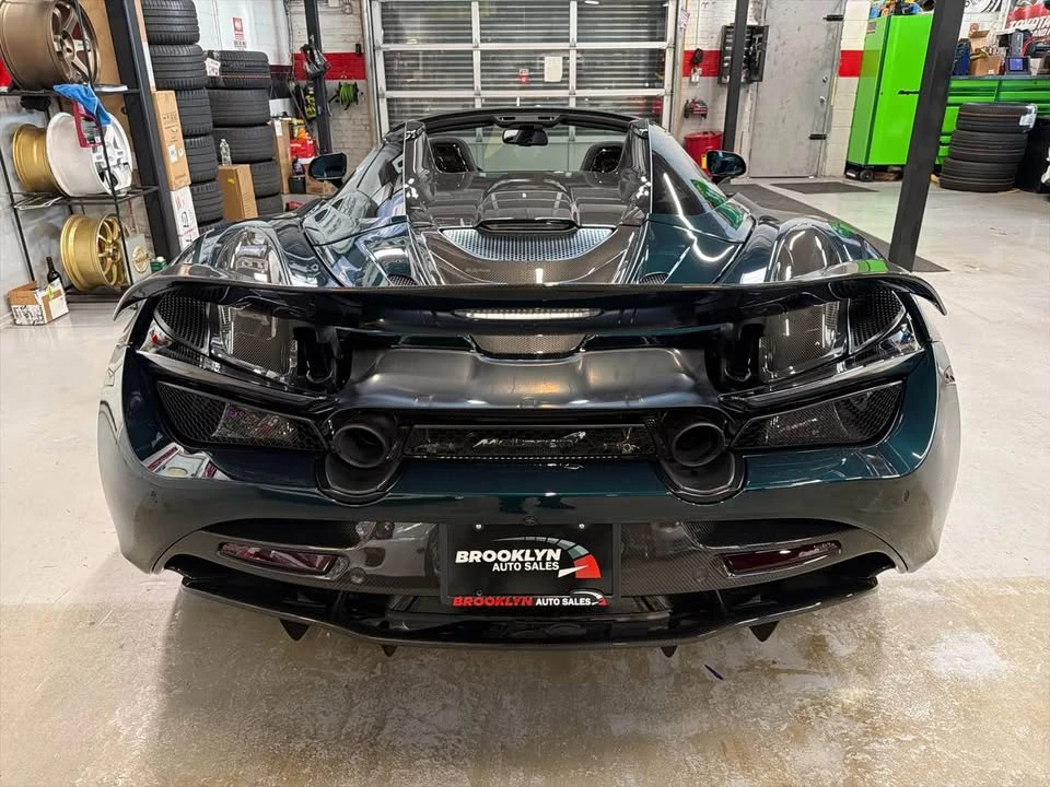 2023 McLaren 720S Spider - Image 5 of 20