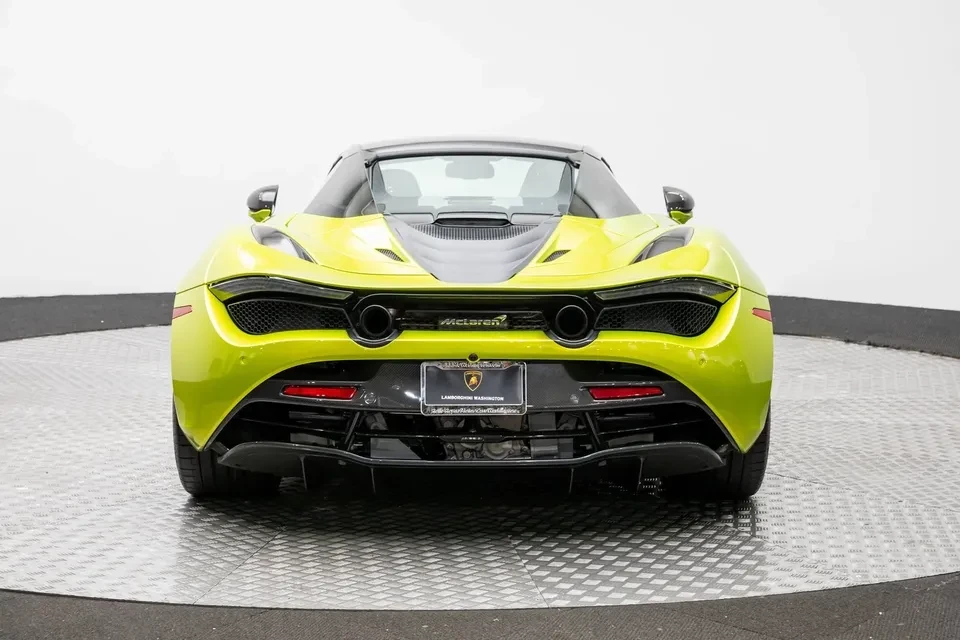 2023 McLaren 720S Spider - Image 5 of 15