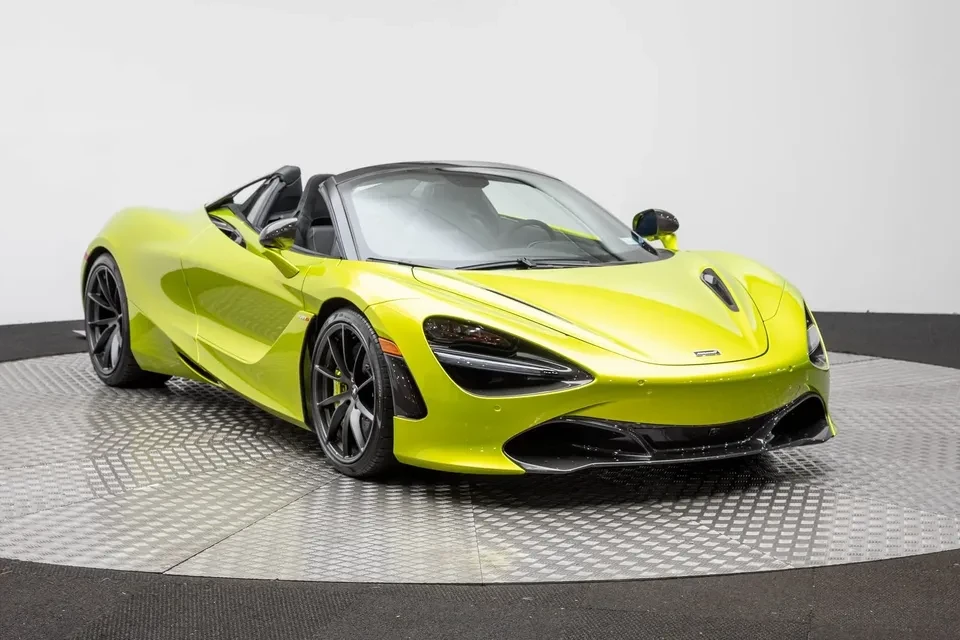 2023 McLaren 720S Spider - Image 2 of 15